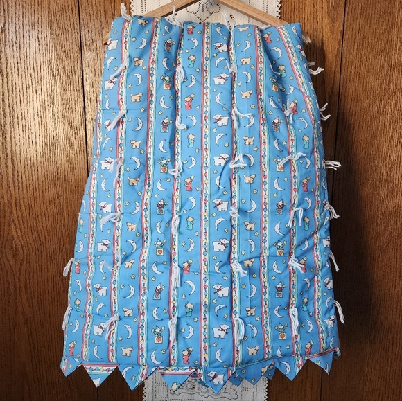 Handmade Vintage Whimsical Prarie Points Quilt